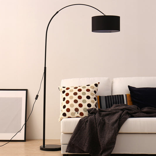 Staande Booglamp met zwarte linnen Kap